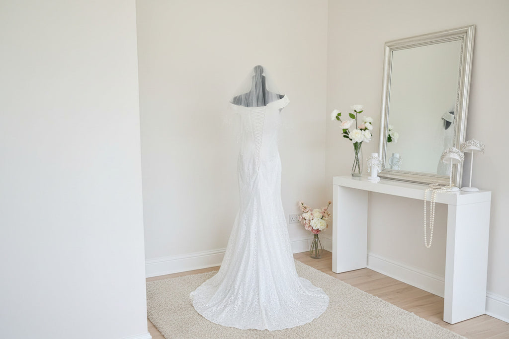 ivory-brautschleier-zweilagig-mit-kristallperlen-und-haengender-perlenreihe