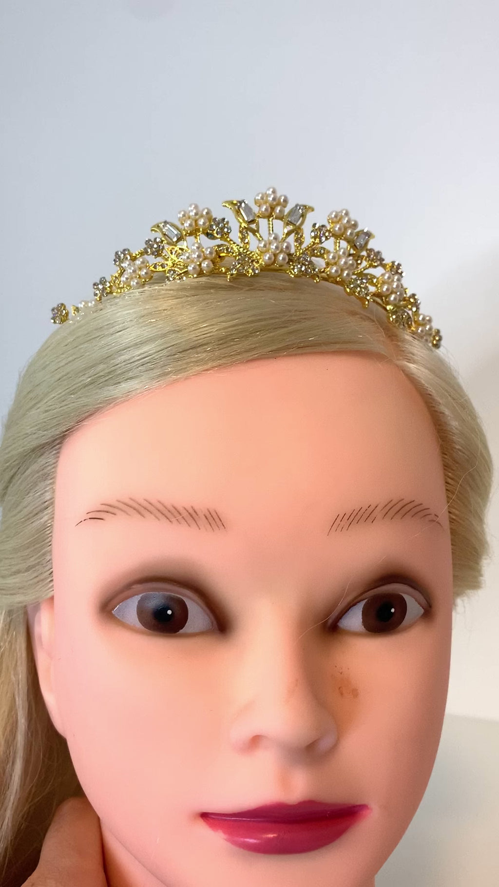 gold- diadem-perlen-starss