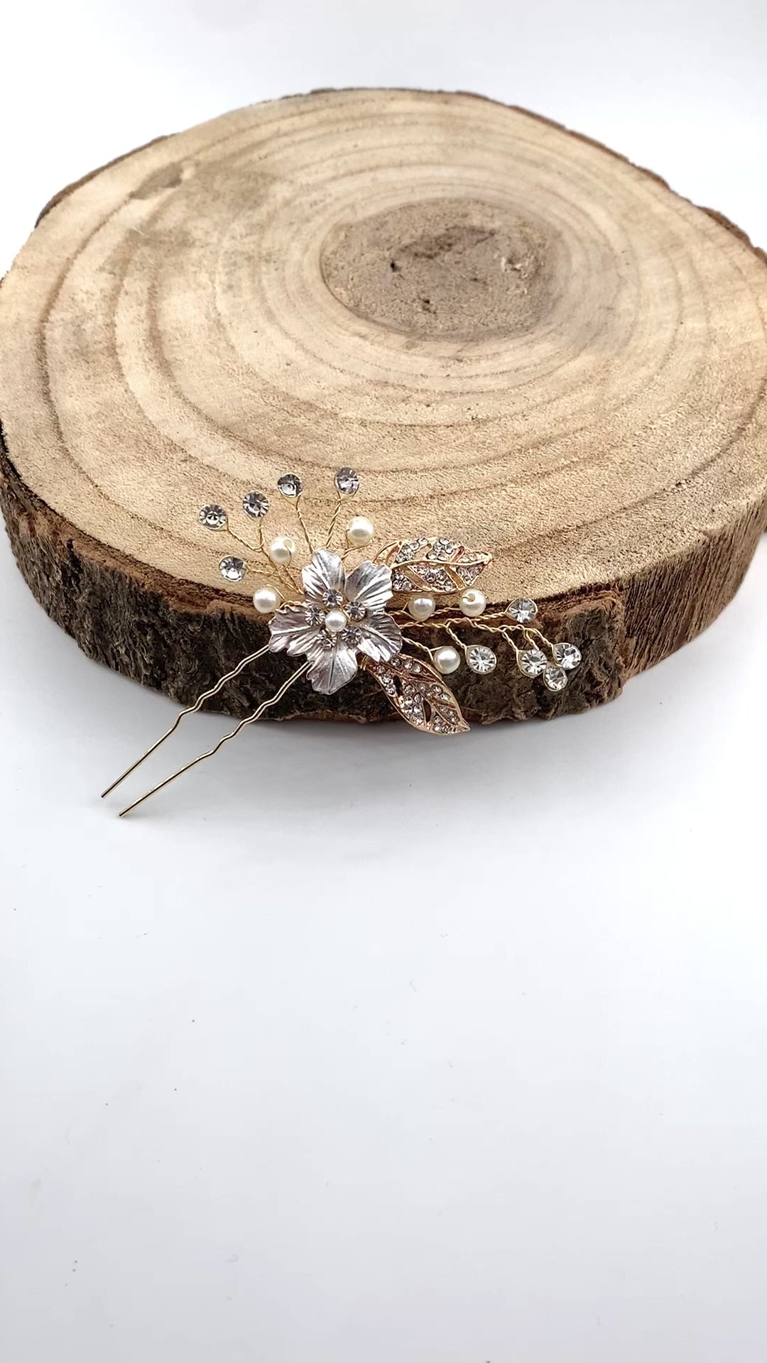 Elegante Haarnadel Gold mit Strass & Blüten – Braut Haarschmuck für Hochzeit, Steckfrisuren & besondere Anlässe | ONDEGO®