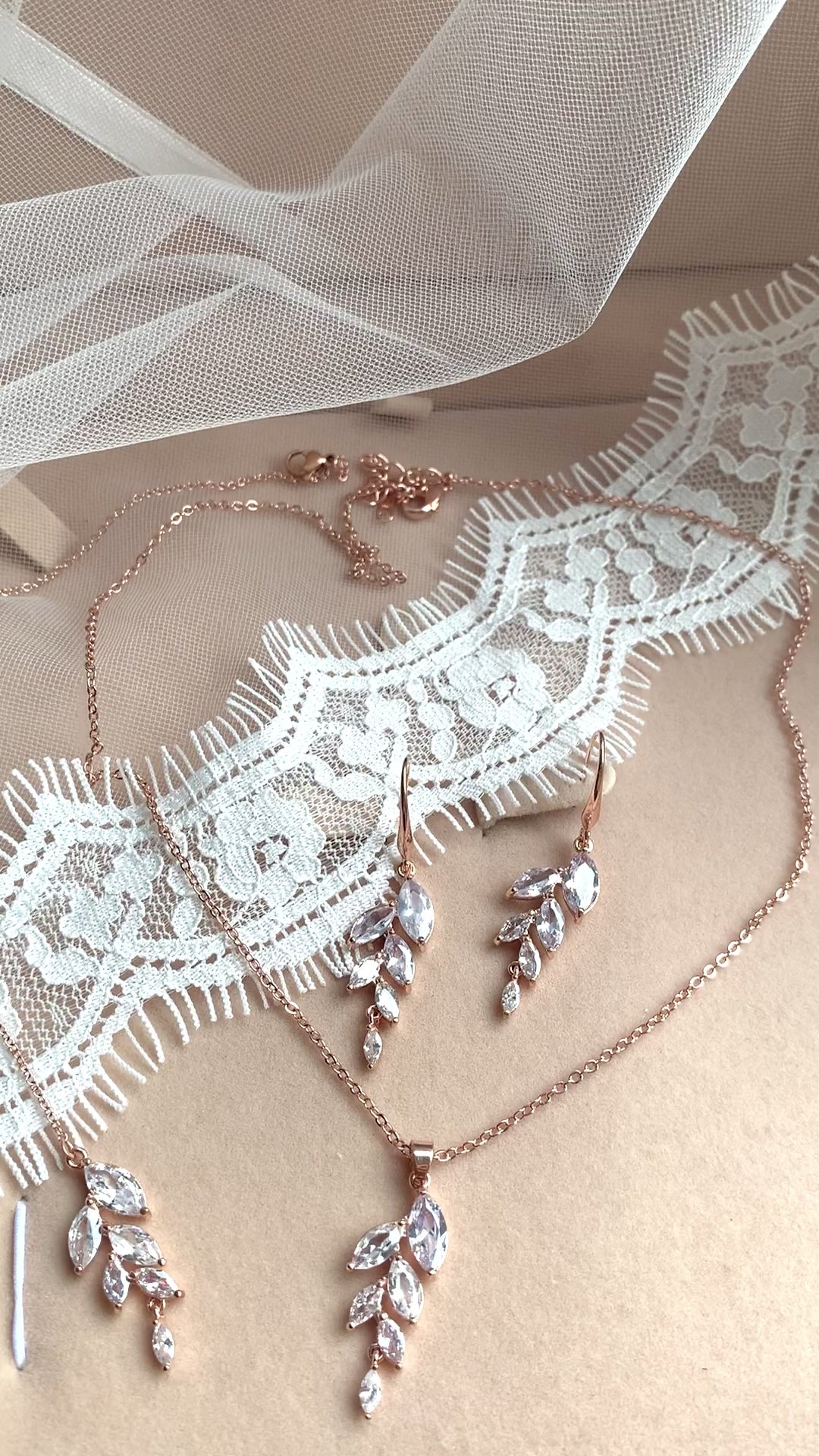 Zirkonia Rückenkette – 2 in 1 Kette mit Rückenanhänger | Roségold | ONDEGO®