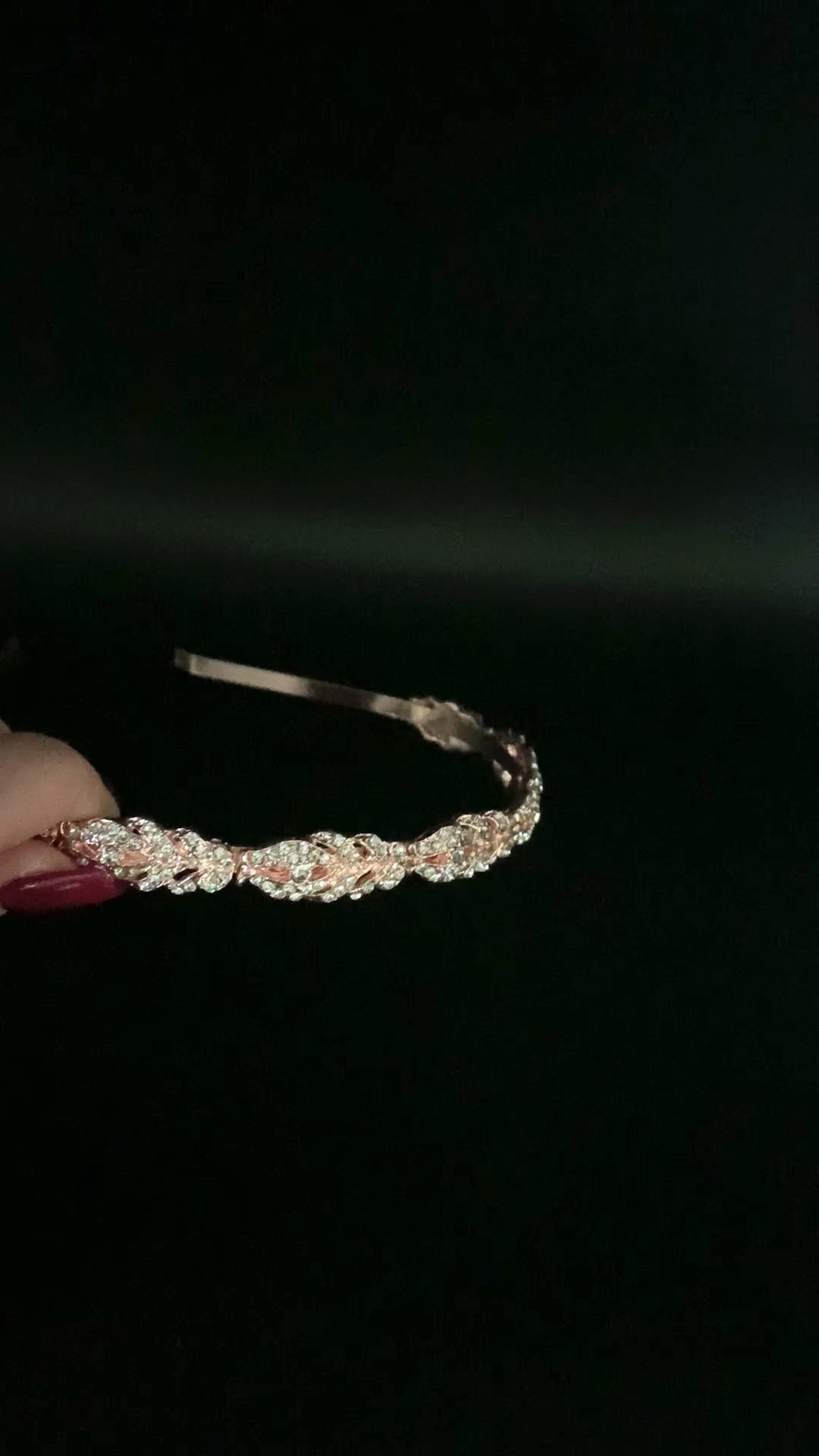 funkenlndes-hochzeits-diadem-rose-gold-blattmuster