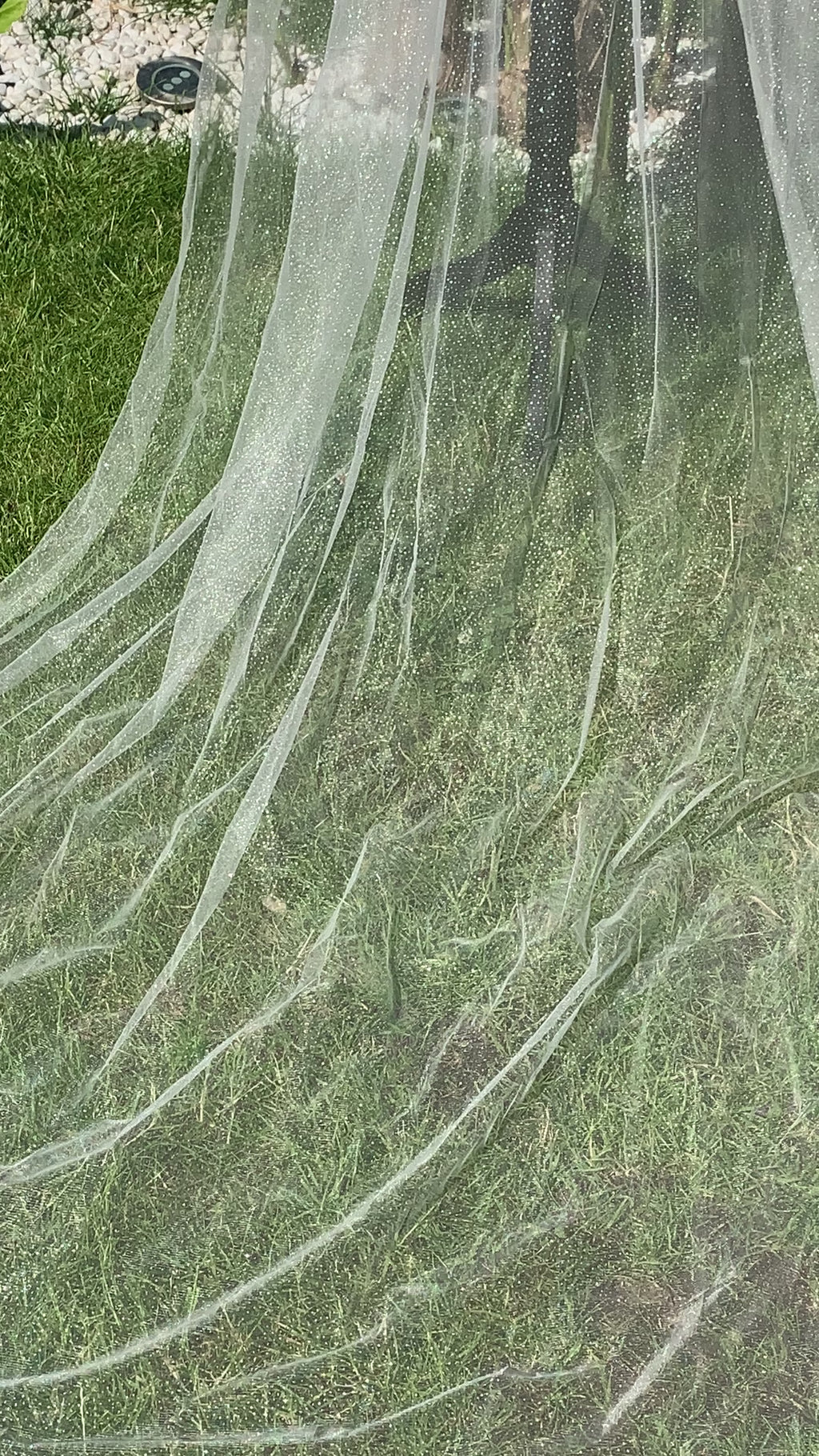 hochzeits-schleier-mit-schleppe-rueckansicht