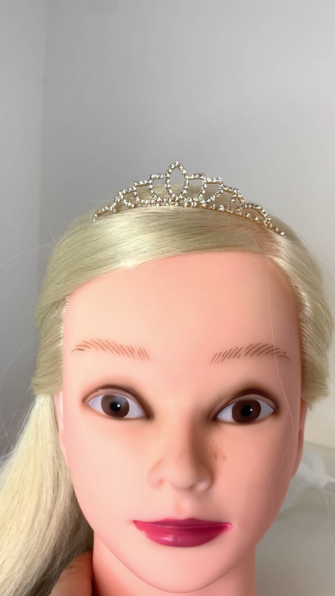 Gold Strass Schmuckset mit Diadem – Collier, Ohrringe & Armband für Hochzeit, Jugendweihe & Abiball | ONDEGO®