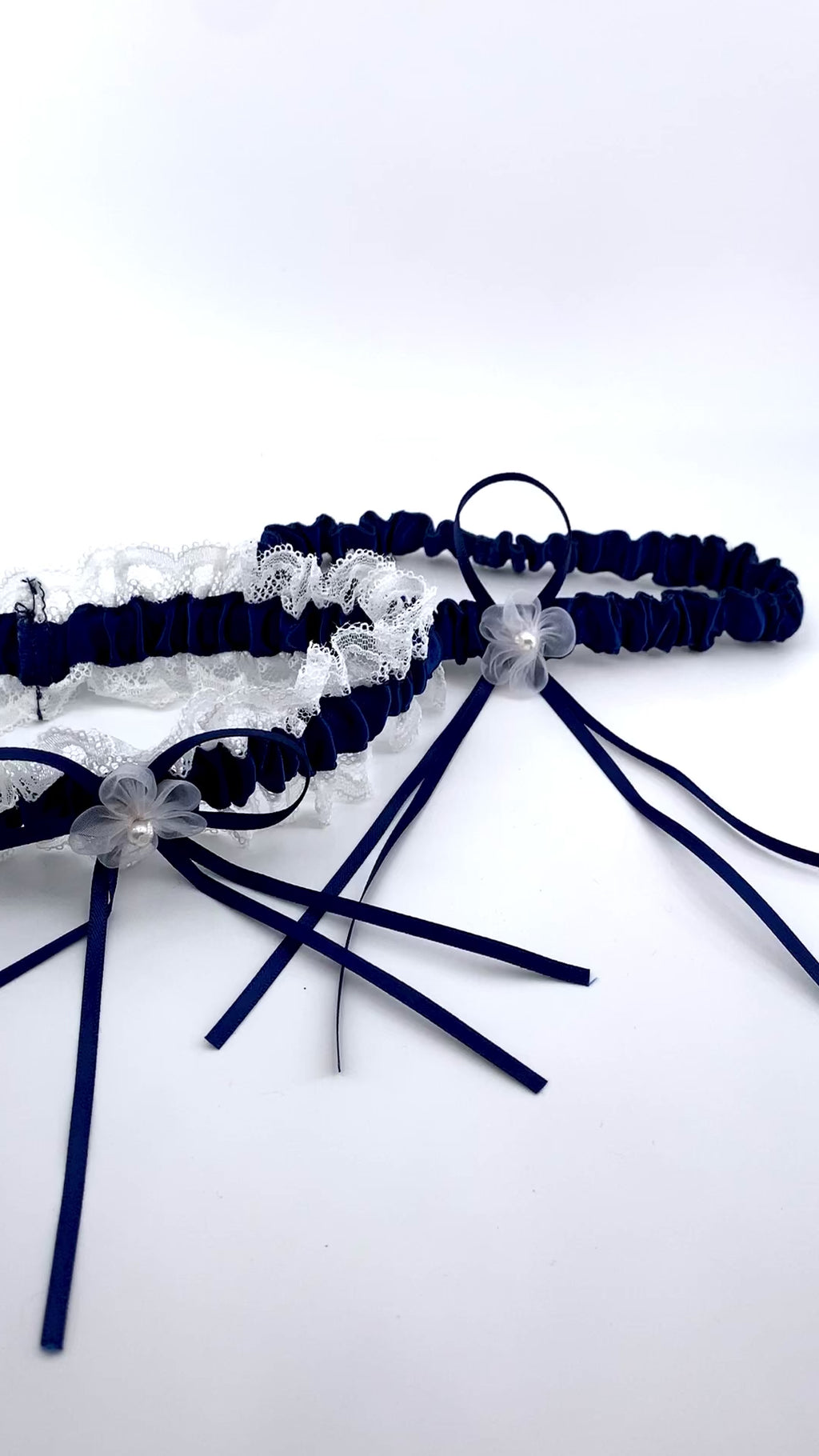 strumpfband-braut-dunkelblau-klassisch-elegant