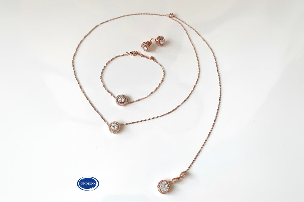 rueckenkette-braut-rosegold-tiefes-rueckendekollete