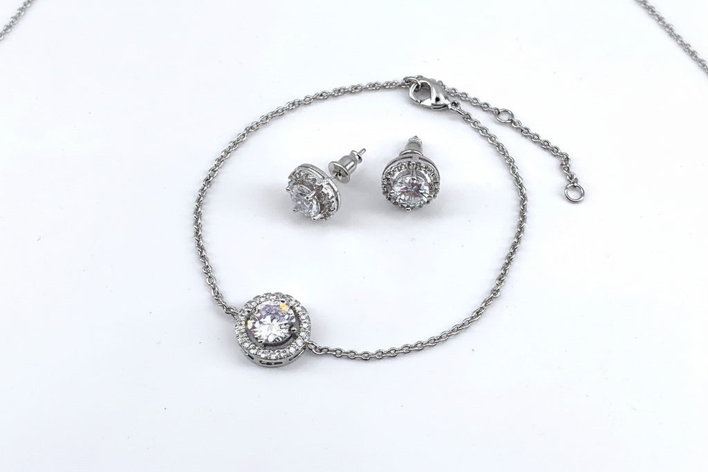 rueckenschmuck-braut-silber-fein-zart