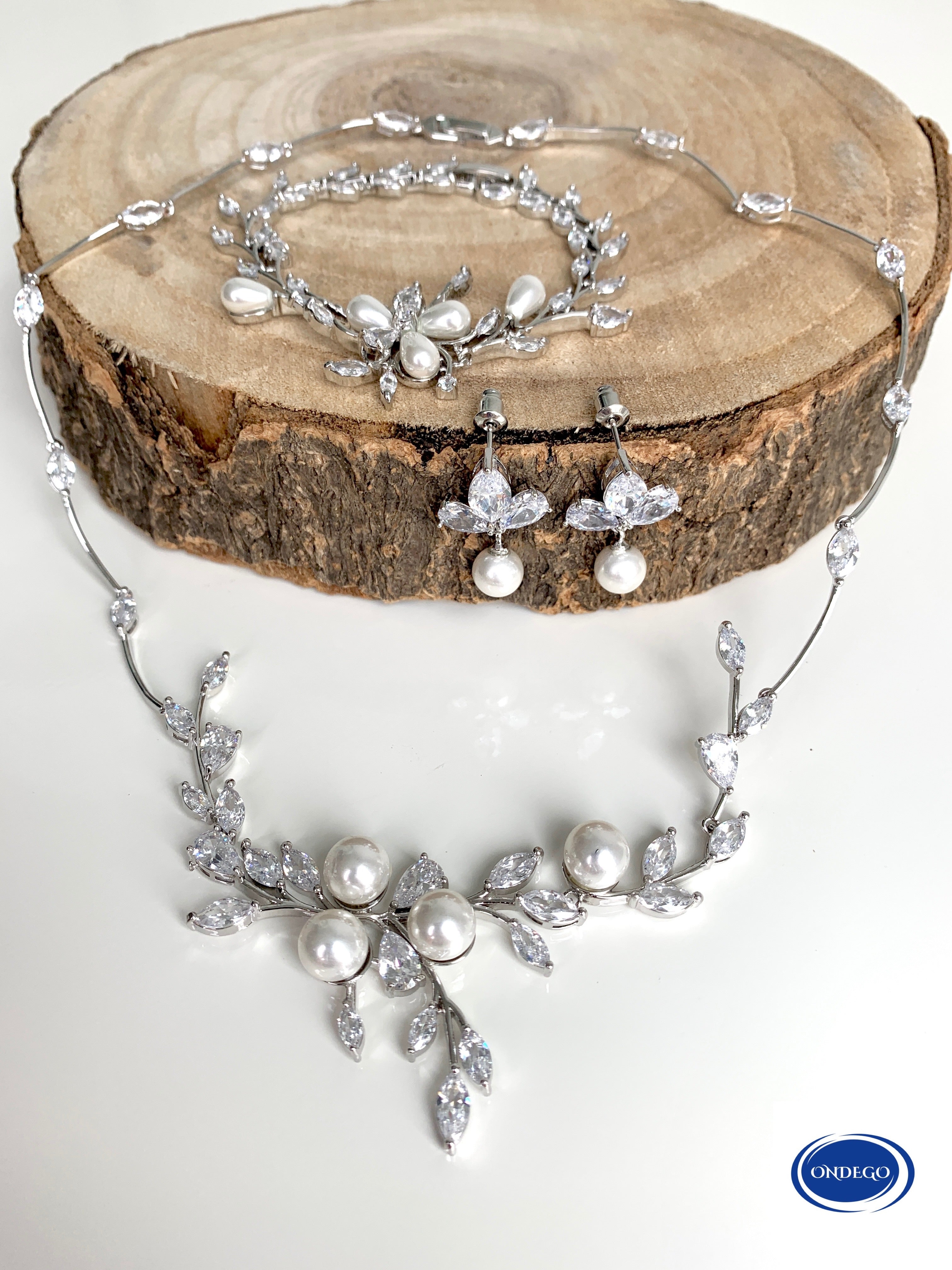 silber-brautschmuck-set-zirkonia-collier-mit-perlen