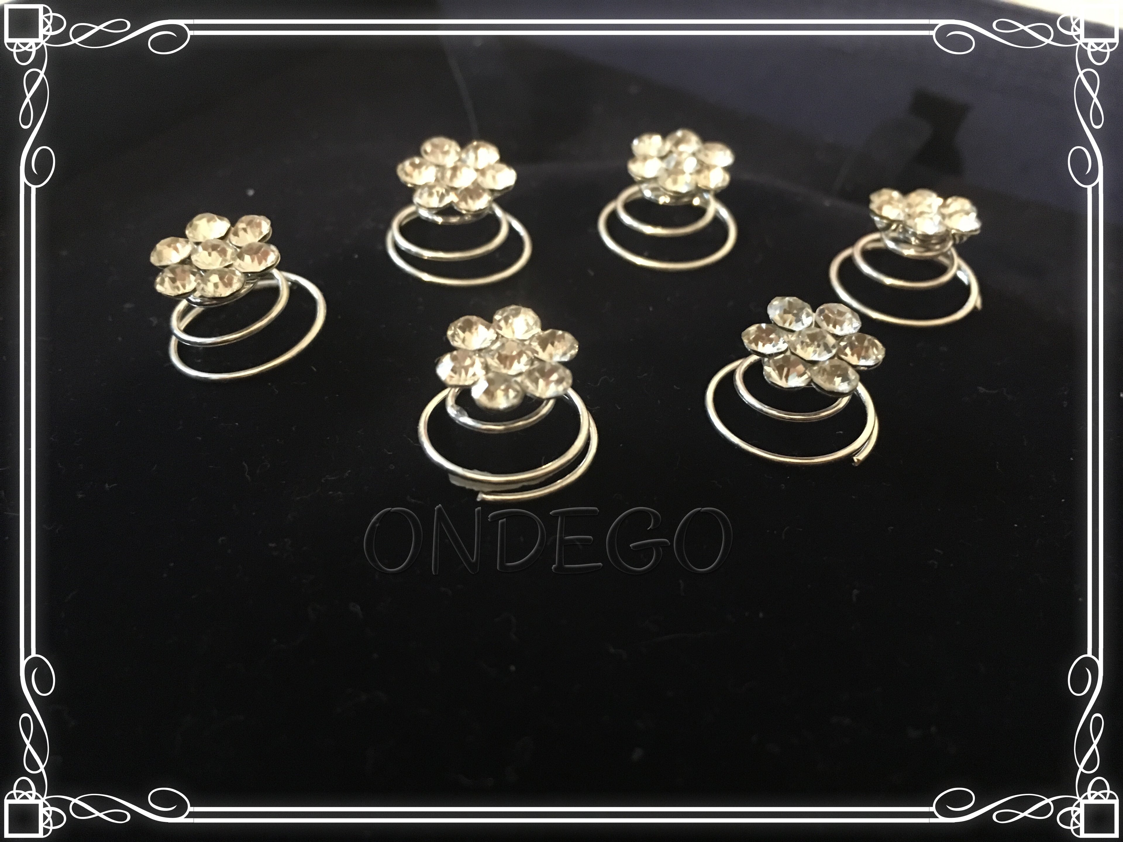 strass-blumen-curlies-silber-hochzeit