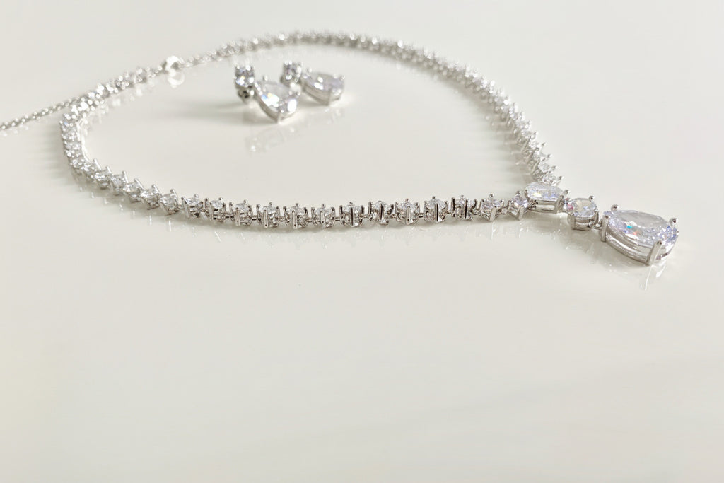 zirkonia-brautschmuck-set-silber-fuer-braut