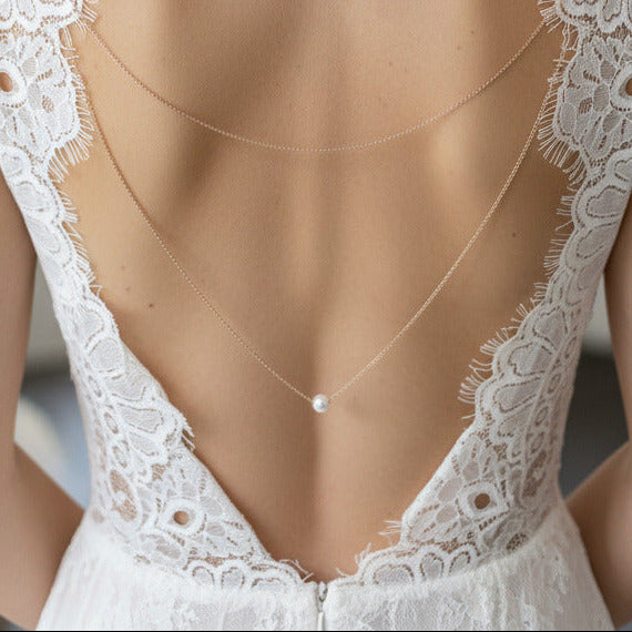 zirkonia-rueckenkette-rosegold-elegant-minimalistisch
